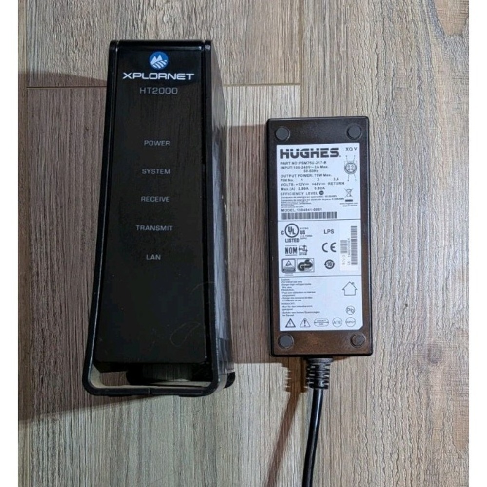 XPLORNET HT2000 SATELLITE MODEM INTEGRATED WI-FI ROUTER LAN USB DUAL-BAND BLACK